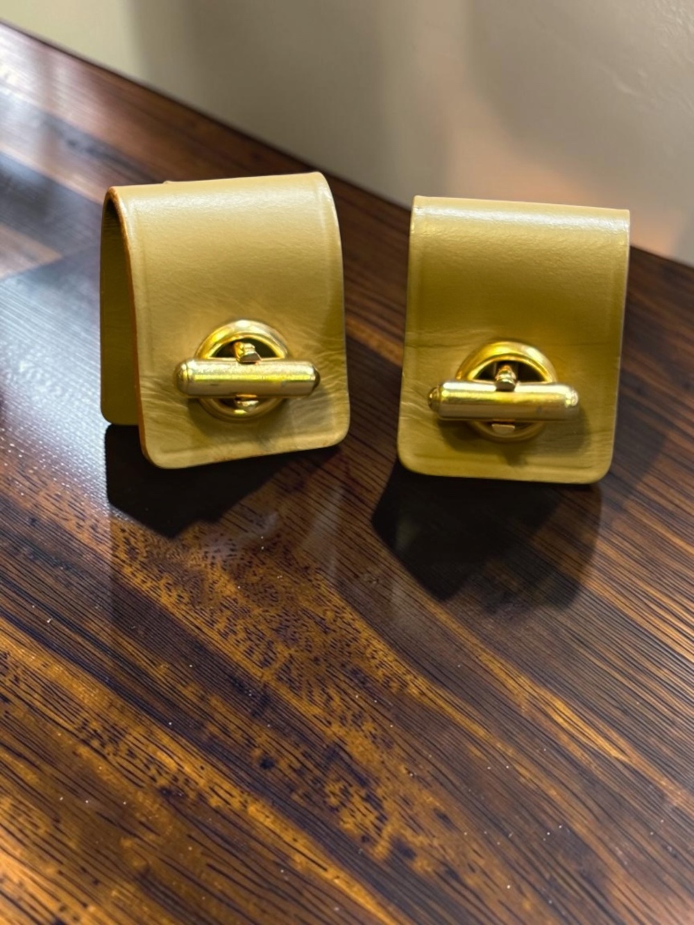 Vintage Equestrian Leather Stirrup Cufflinks for Men's French Cuff Shirts
